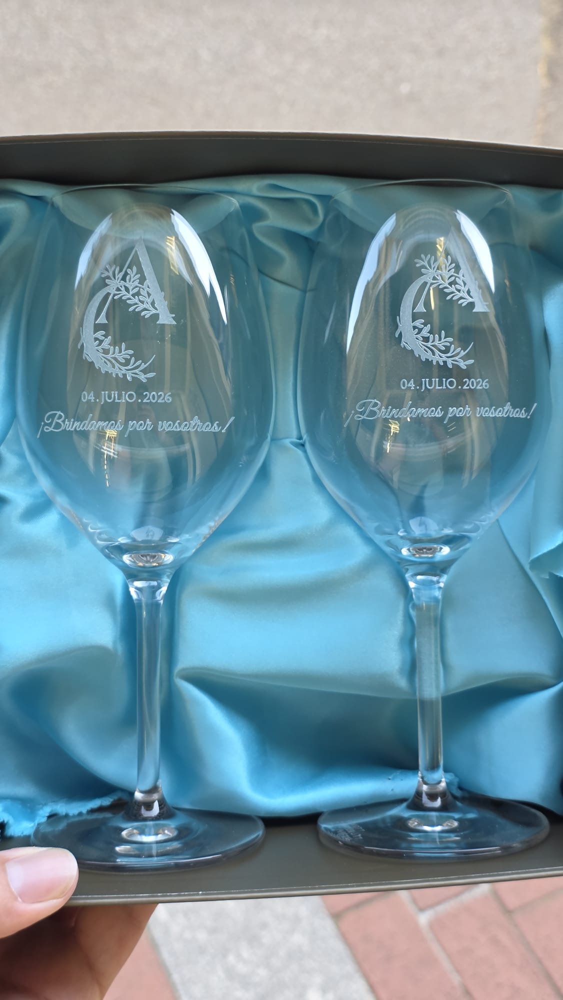 2 Copas de vino Zwiesel 47cl con estuche 60€